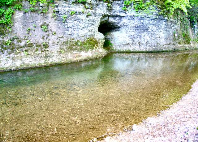 Property at 165 Les Ferrell Rd, Stewart, TN 37175