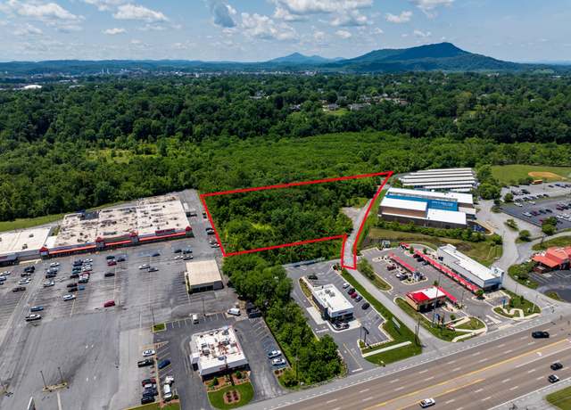 Property at 1309 E Stone Dr, Kingsport, TN 37660