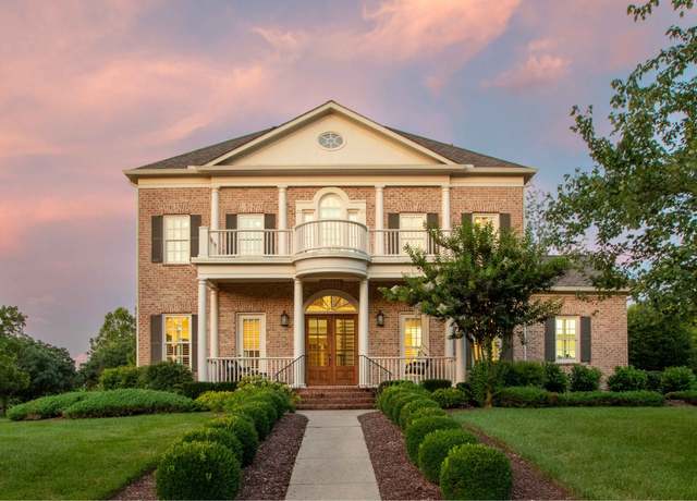 Property at 1736 Richbourg Park Dr, Brentwood, TN 37027, 5 beds, 5.5 baths