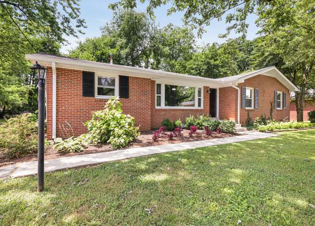 Property at 2010 Olympia Pl, Murfreesboro, TN 37130, 3 beds, 1.5 baths