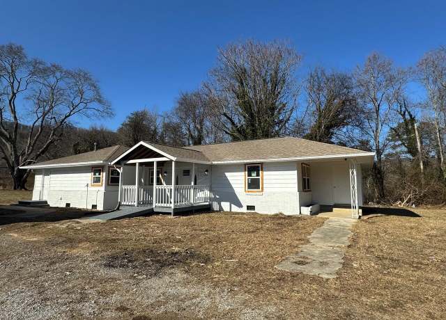 Property at 565 Carter Ave, Dayton, TN 37321, 3 beds, 2 baths