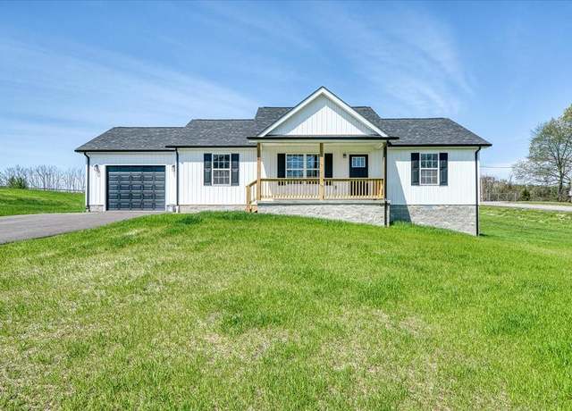 Property at 3320 Mcminnville Hwy, Sparta, TN 38583, 3 beds, 2 baths