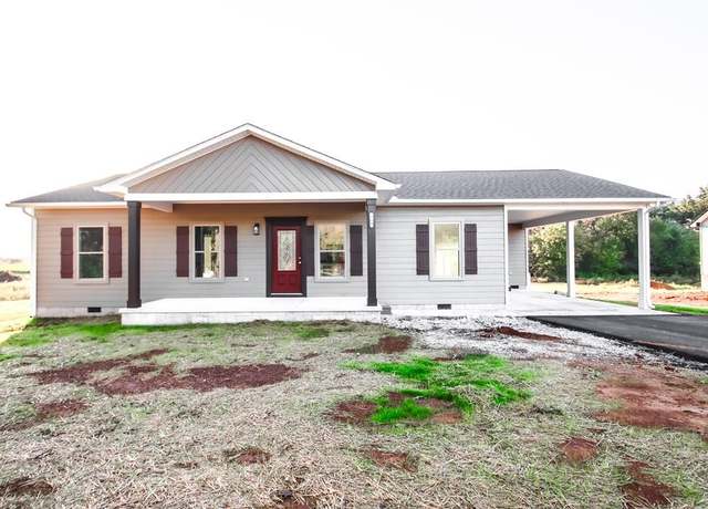 Property at 888 Frank Anderson Rd, Sparta, TN 38583, 3 beds, 2 baths