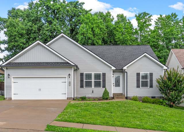 Property at 523 Somerset Ln, Clarksville, TN 37042, 3 beds, 2 baths