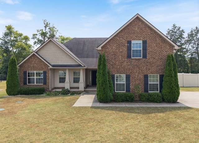 Property at 1313 Round Rock Dr, Murfreesboro, TN 37128, 3 beds, 2 baths