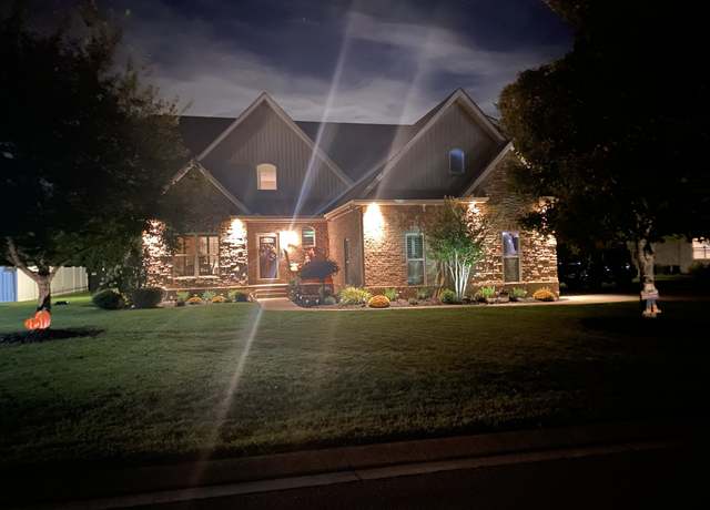 Property at 5107 General Eisenhower Dr, Murfreesboro, TN 37129, 3 beds, 2.5 baths