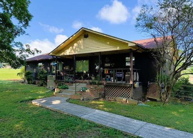 Property at 1959 Haley Rd, Smithville, TN 37166, 3 beds, 2 baths