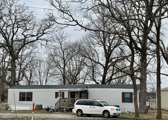 Property at 5705 Morgantown Rd, Russellville, KY 42276, 3 beds, 2 baths