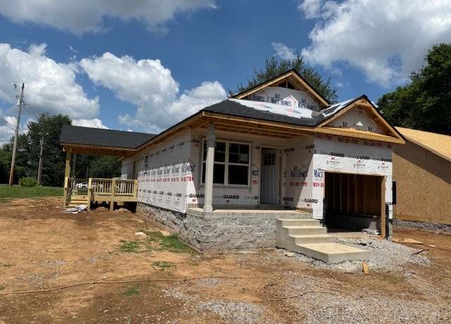 Property at 415 Stein St, Oak Grove, KY 42262, 3 beds, 2 baths