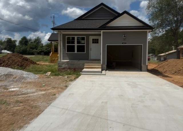 Property at 415 Stein St, Oak Grove, KY 42262, 3 beds, 2 baths