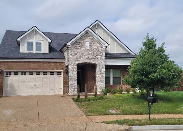 Property at 5117 Helmsdale Ct N, Hermitage, TN 37076, 4 beds, 3.5 baths