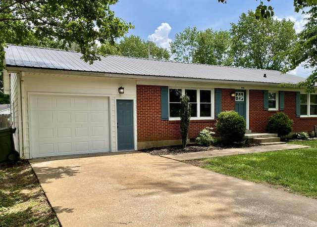 Property at 824 Fair Ave, Lawrenceburg, TN 38464, 2 beds, 1 bath