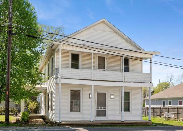 Property at 708 Main St, Burns, TN 37029, 4 beds, 3 baths