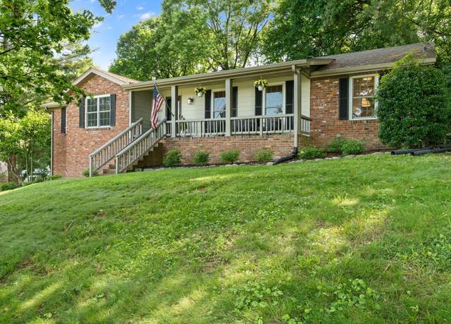 Property at 5107 Stoneleigh Cir, Brentwood, TN 37027, 3 beds, 3 baths