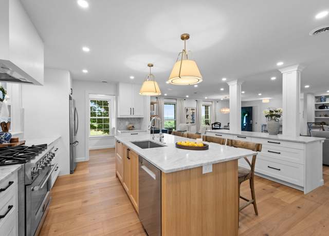 Property at 5107 Stoneleigh Cir, Brentwood, TN 37027, 3 beds, 3 baths