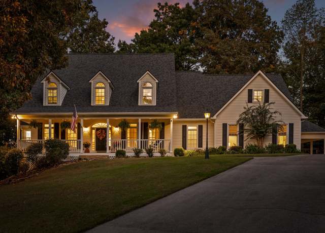 Property at 359 Golf View Dr, Cohutta, GA 30710, 4 beds, 4.5 baths