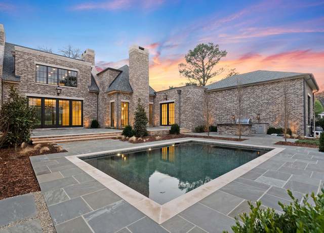 Property at 1206 Tyne Blvd, Nashville, TN 37215, 5 beds, 6 baths