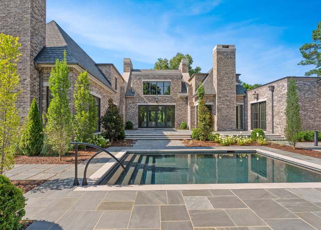 Property at 1206 Tyne Blvd, Nashville, TN 37215, 5 beds, 6 baths