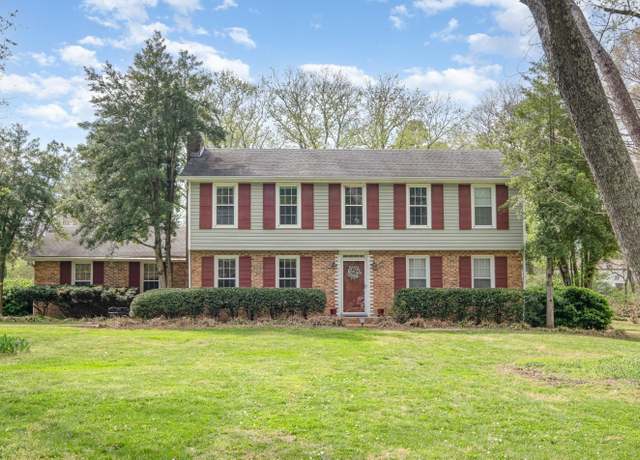 Property at 703 Shenandoah Dr, Brentwood, TN 37027, 5 beds, 3.5 baths