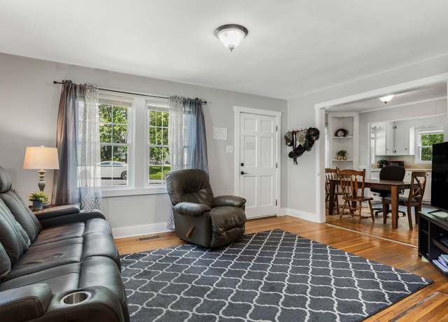 Property at 1818 Morningside Ave, Columbia, TN 38401, 2 beds, 2 baths