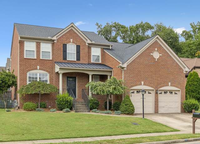 Property at 7412 Thornwood Ct, Mount Juliet, TN 37122, 4 beds, 2.5 baths