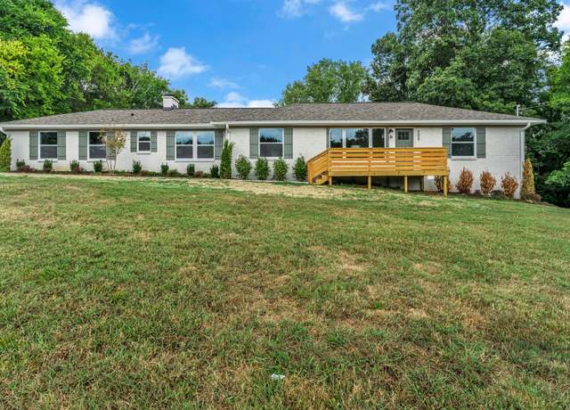 Property at 209 Liberty Ln, Madison, TN 37115, 4 beds, 2 baths