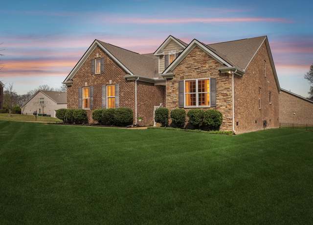 Property at 2320 Dewey Dr, Spring Hill, TN 37174, 4 beds, 3.5 baths