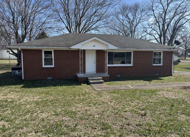 Property at 202 N Military St, Loretto, TN 38469, 3 beds, 1 bath