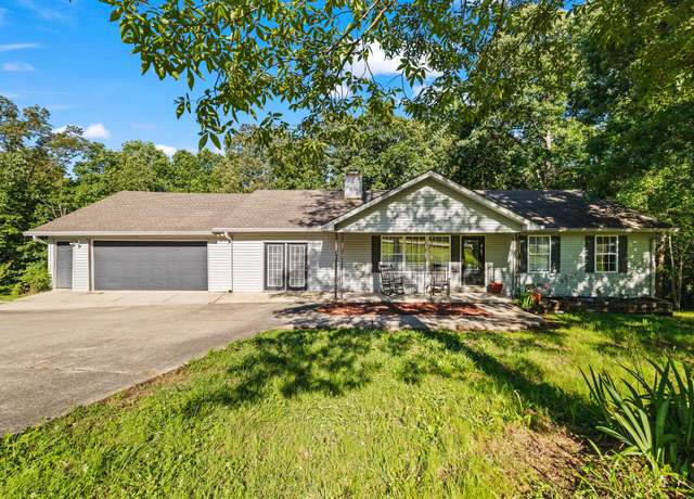 Property at 109 Cedar Hill Dr, Waverly, TN 37185, 3 beds, 2.5 baths