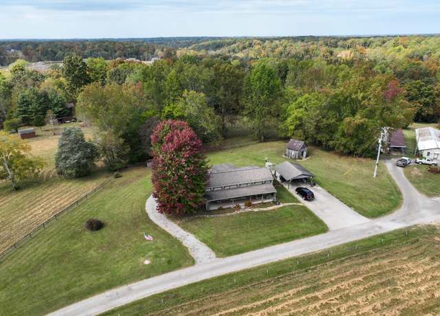 Property at 1926 Oak Plains Rd, Ashland City, TN 37015, 3 beds, 2 baths