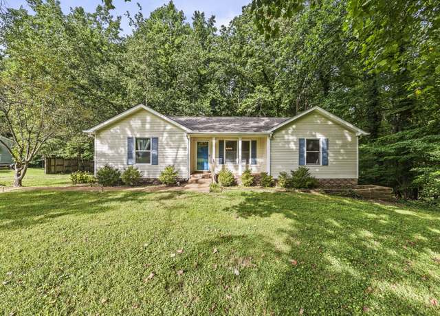 Property at 7125 Sutton Pl, Fairview, TN 37062, 4 beds, 2.5 baths
