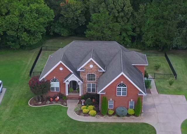 Property at 118 Tirzah St, Lebanon, TN 37087, 4 beds, 3.5 baths