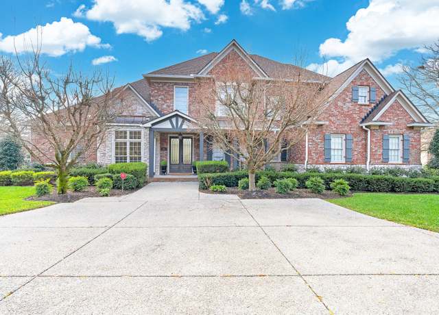 Property at 401 Tramore Ct, Franklin, TN 37067, 6 beds, 6 baths