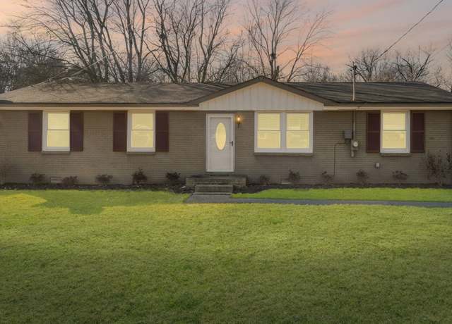 Property at 351 Janette Ave, Goodlettsville, TN 37072, 4 beds, 2 baths