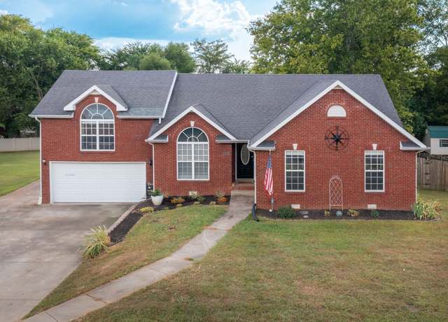 Property at 3887 Stella Dr, Clarksville, TN 37040, 3 beds, 2 baths