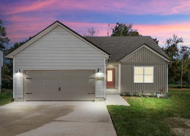 Property at 2622 Scott Dr, Clarksville, TN 37042, 3 beds, 2 baths