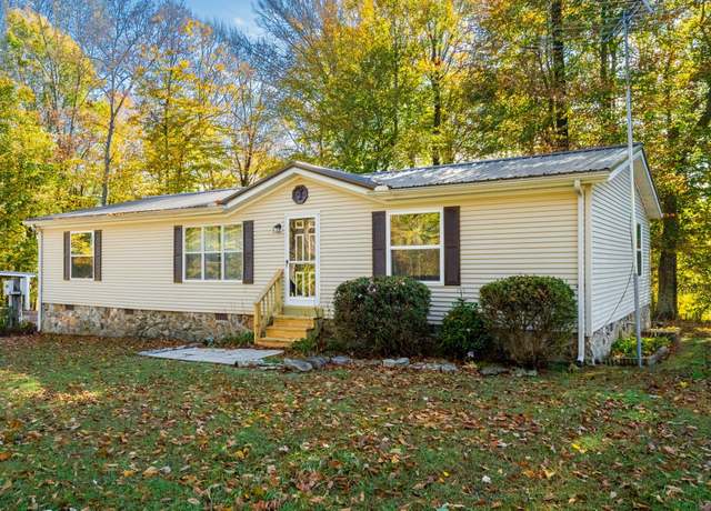 Property at 2533 Hanestown Rd, Westmoreland, TN 37186, 2 beds, 2 baths