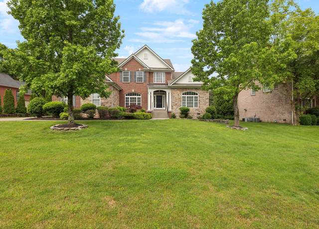 Property at 2041 Valley Brook Dr, Brentwood, TN 37027, 4 beds, 3.5 baths