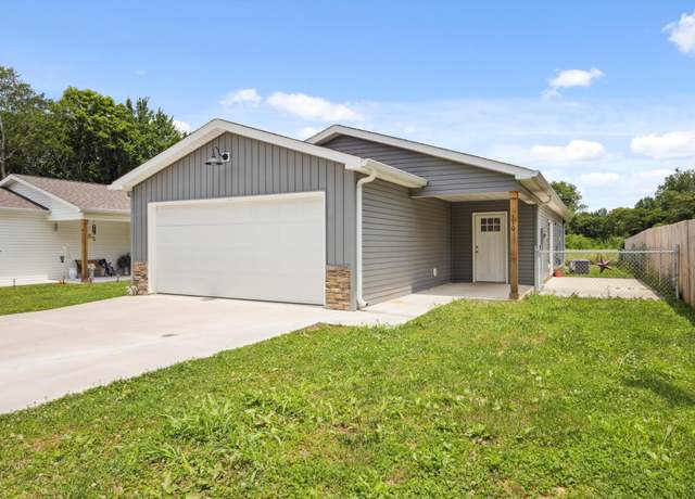 Property at 110 Cleveland Ave, Pikeville, TN 37367, 3 beds, 2 baths