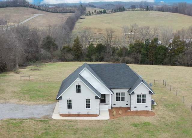 Property at 740 Walker Rd, Beechgrove, TN 37018, 3 beds, 2 baths