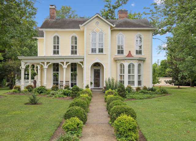 Property at 712 Neelys Bend Rd, Madison, TN 37115, 3 beds, 2.5 baths