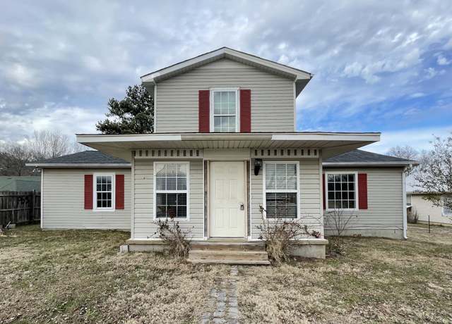 Property at 410 E College St, Summertown, TN 38483, 2 beds, 2 baths