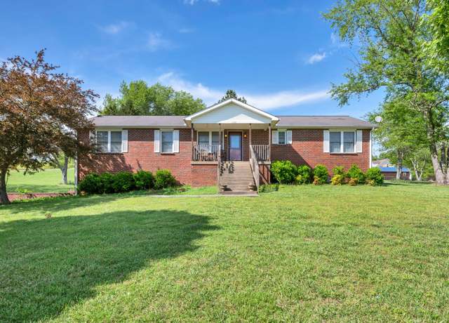 Property at 9036 Valley Dr, Bon Aqua, TN 37025, 3 beds, 2 baths
