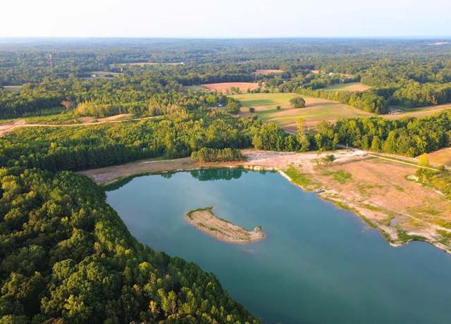 Property at 1120 Sulphur Creek Rd, Big Sandy, TN 38221