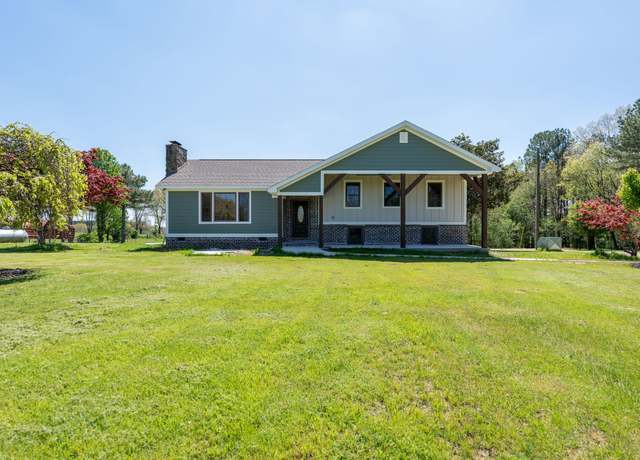 Property at 1596 Railroad Bed Rd, Collinwood, TN 38450, 3 beds, 3 baths