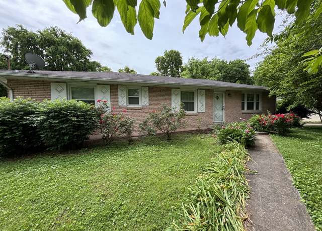 Property at 3829 Bonnacreek Dr, Hermitage, TN 37076, 3 beds, 2 baths