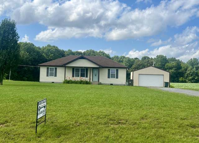 Property at 1911 Days Rd, Lafayette, TN 37083, 3 beds, 2 baths