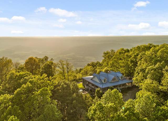 Property at 1938 Holloway Ridge Rd, Spring City, TN 37381, 3 beds, 2 baths
