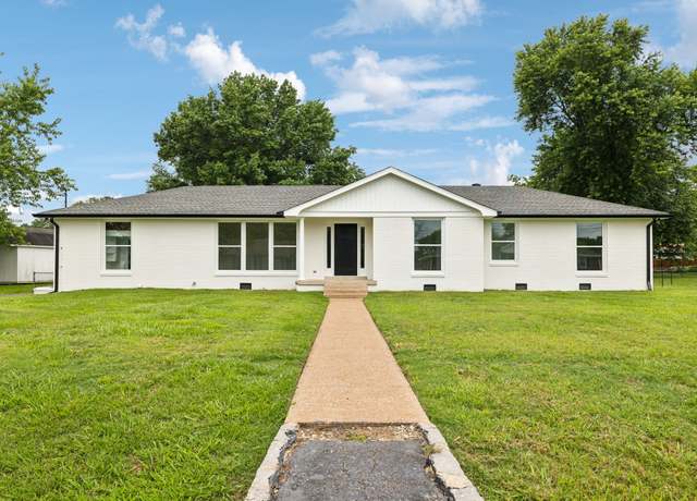 Property at 208 Linger Ln, Lebanon, TN 37087, 4 beds, 2 baths