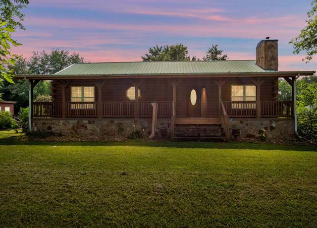 Property at 1010 Scott Rd, Bethpage, TN 37022, 3 beds, 3 baths